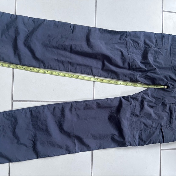 Woman’s medium grey cargo pants - Picture 5 of 5